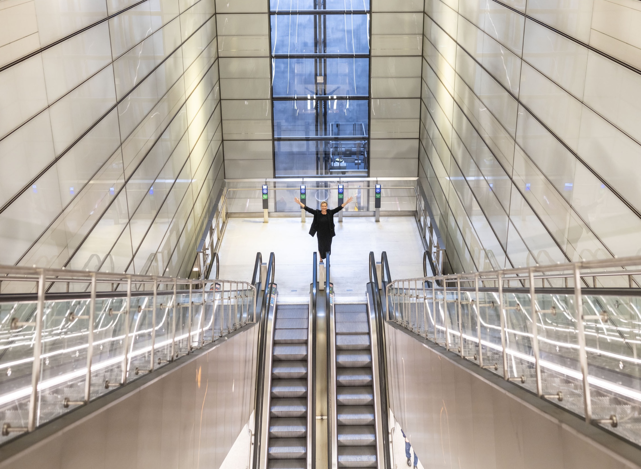 Rie Lindgren in modern Copenhagen metro station